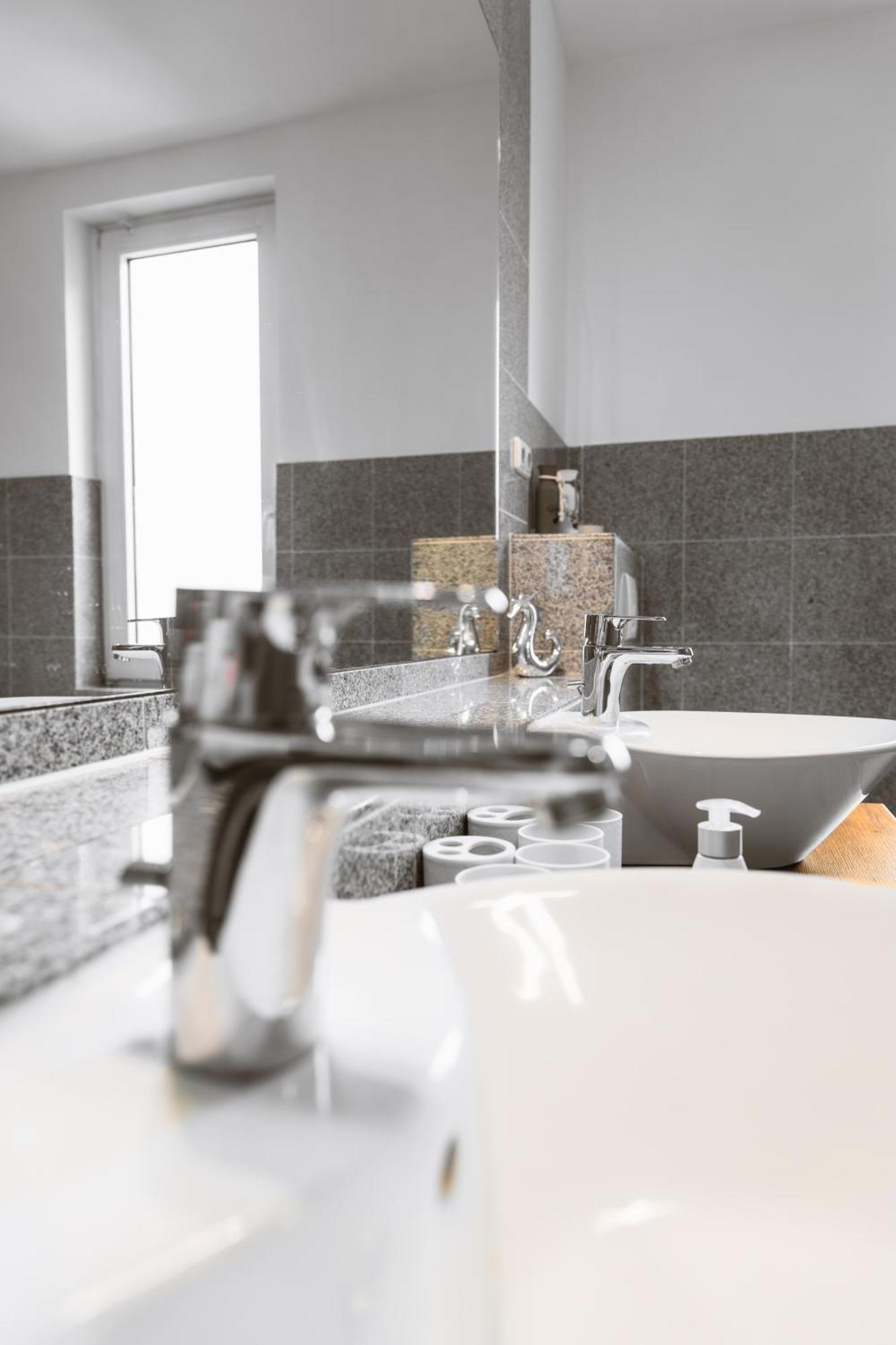 Exklusives Apartment Im Historischen Wohnhaus Mit Kamin, Bad & Viel Platz Bremerhaven Dış mekan fotoğraf