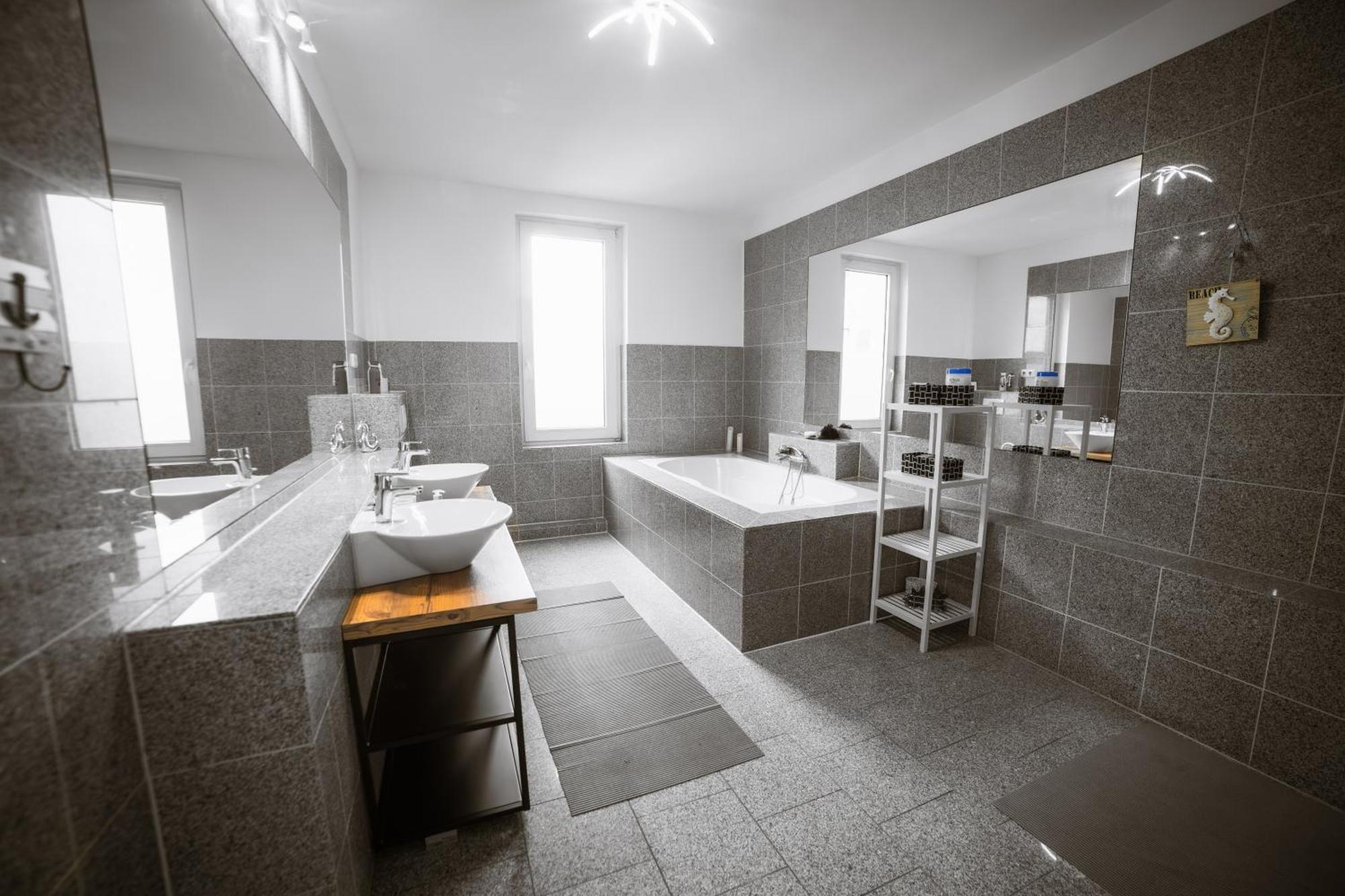 Exklusives Apartment Im Historischen Wohnhaus Mit Kamin, Bad & Viel Platz Bremerhaven Dış mekan fotoğraf
