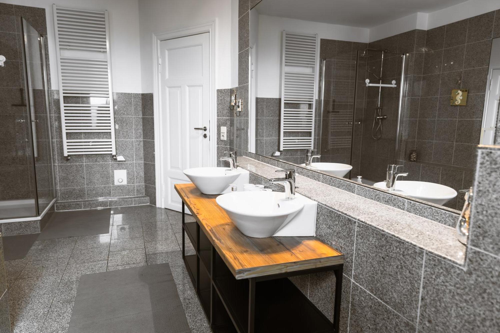 Exklusives Apartment Im Historischen Wohnhaus Mit Kamin, Bad & Viel Platz Bremerhaven Dış mekan fotoğraf