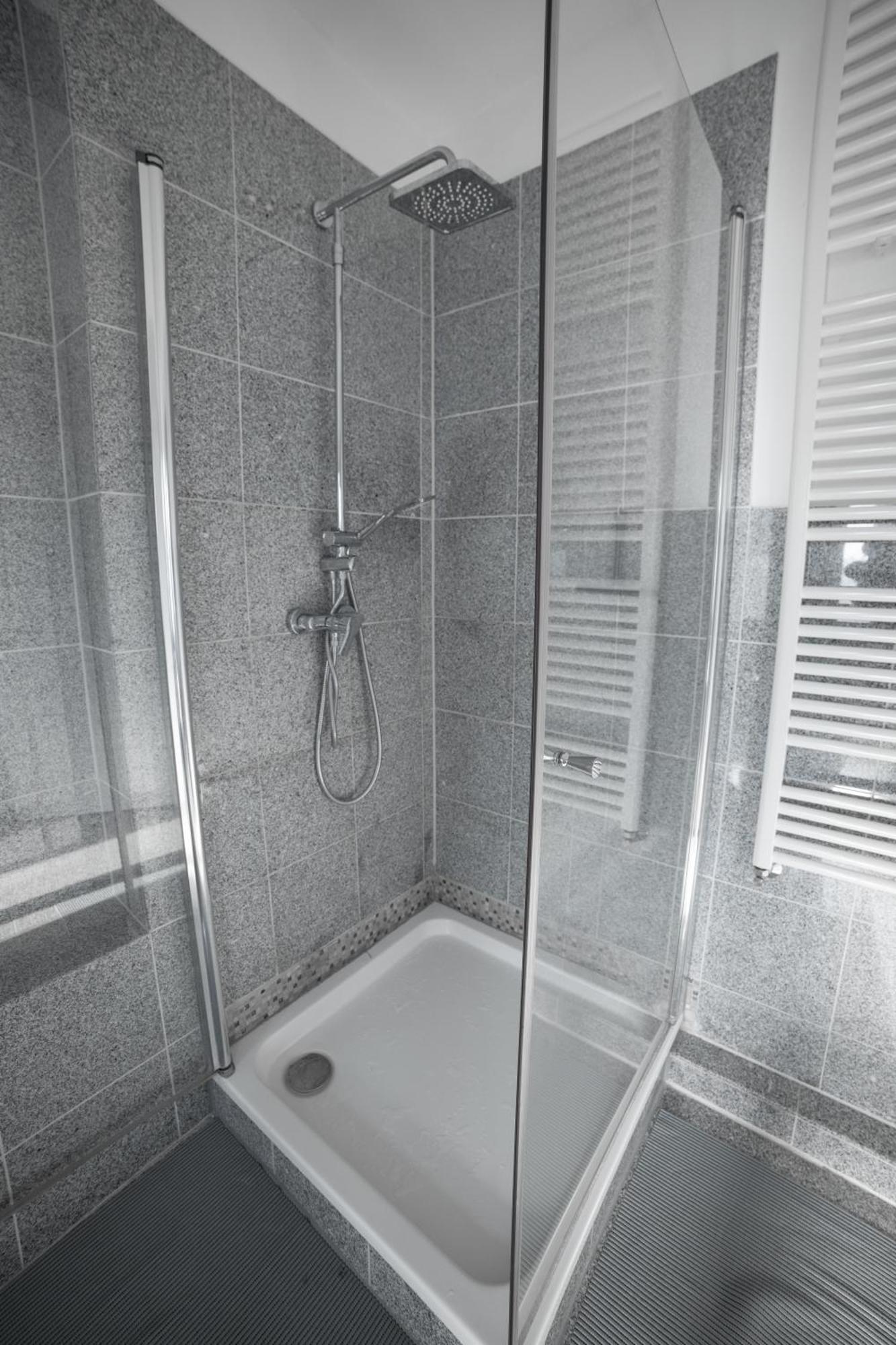Exklusives Apartment Im Historischen Wohnhaus Mit Kamin, Bad & Viel Platz Bremerhaven Dış mekan fotoğraf